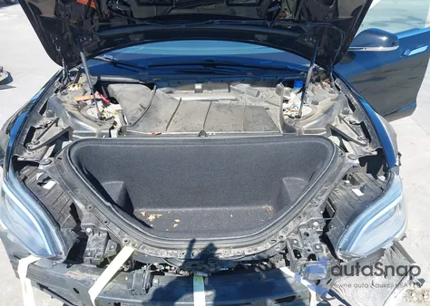 2018 Tesla Model S 100D/75D/P100D z USA, uszkodzony, nr VIN 5YJSA1E29JF246070